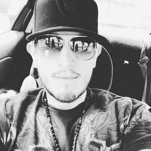 Meet your Posher, Leo